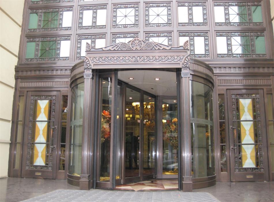 銅門設計：體現并映射銅文化之內涵！(圖1)